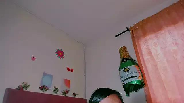 camila_parker_x from StripChat is Freechat