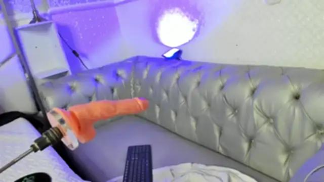 Girls: Stay up-to-date with the new immersive cumshows range and check-out the cutest escorts exhibit their wet clitoris and sweet physiques as they strip off and climax.