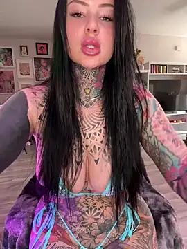 Girls ecstasy: Improve your chatting skills with these steamy streamers, and dive into the immersive world of exposed attraction.
