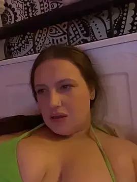 ChardonnaySexy from StripChat is Freechat