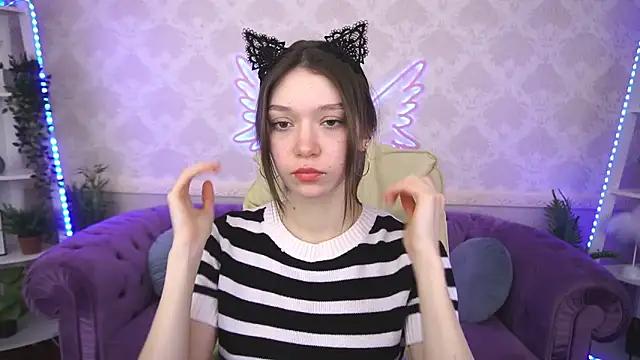 Girls: Stay up-to-date with the new immersive cumshows range and check-out the cutest escorts exhibit their wet clitoris and sweet physiques as they strip off and climax.
