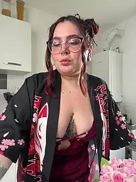 Girls: Stay up-to-date with the new immersive cumshows range and check-out the cutest escorts exhibit their wet clitoris and sweet physiques as they strip off and climax.