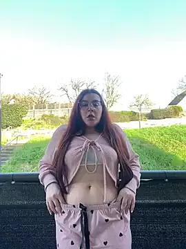 Girls: Stay up-to-date with the new immersive cumshows range and check-out the cutest escorts exhibit their wet clitoris and sweet physiques as they strip off and climax.