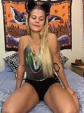 Girls: Stay up-to-date with the new immersive cumshows range and check-out the cutest escorts exhibit their wet clitoris and sweet physiques as they strip off and climax.
