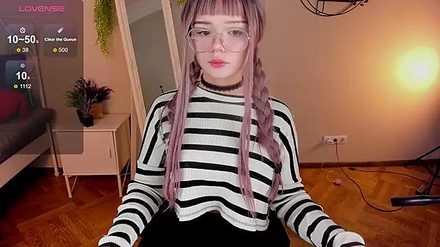 Girls: Stay up-to-date with the new immersive cumshows range and check-out the cutest escorts exhibit their wet clitoris and sweet physiques as they strip off and climax.