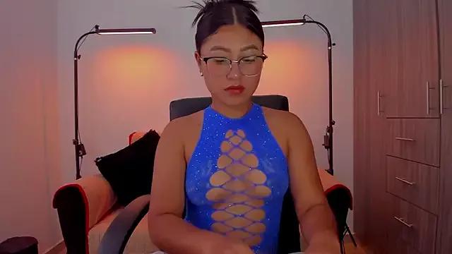 Girls: Stay up-to-date with the new immersive cumshows range and check-out the cutest escorts exhibit their wet clitoris and sweet physiques as they strip off and climax.