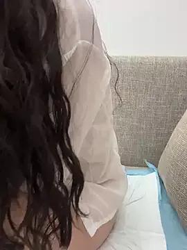 Crush__- from StripChat is Freechat