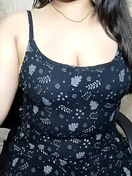 Girls: Stay up-to-date with the new immersive cumshows range and check-out the cutest escorts exhibit their wet clitoris and sweet physiques as they strip off and climax.