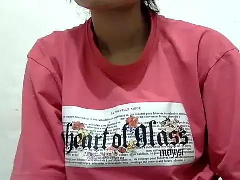 Cute-Chhaya from StripChat is Freechat