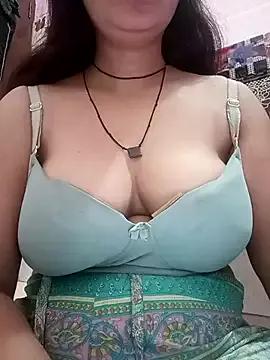 Photos of cute-mahek from StripChat is Freechat