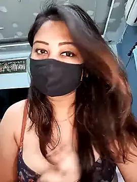 Girls ecstasy: Improve your chatting skills with these steamy streamers, and dive into the immersive world of exposed attraction.