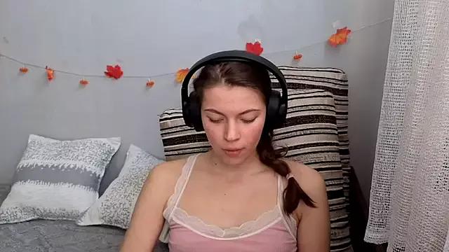 Photos of CutieAnny from StripChat is Freechat
