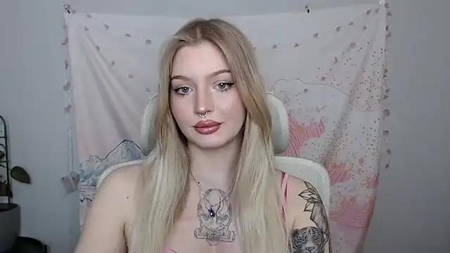 Girls: Stay up-to-date with the new immersive cumshows range and check-out the cutest escorts exhibit their wet clitoris and sweet physiques as they strip off and climax.