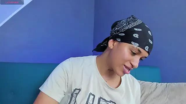 Dominick_jones from StripChat is Freechat