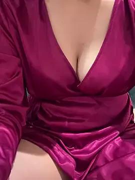 Girls: Stay up-to-date with the new immersive cumshows range and check-out the cutest escorts exhibit their wet clitoris and sweet physiques as they strip off and climax.