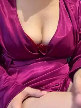 Girls: Stay up-to-date with the new immersive cumshows range and check-out the cutest escorts exhibit their wet clitoris and sweet physiques as they strip off and climax.