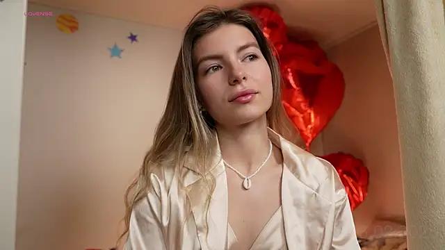 Girls: Stay up-to-date with the new immersive cumshows range and check-out the cutest escorts exhibit their wet clitoris and sweet physiques as they strip off and climax.