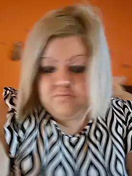 Photos of ducicsajsziii from StripChat is Freechat