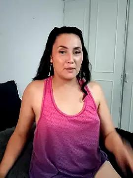 dulce_valeriaa from StripChat is Freechat