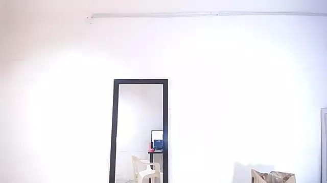 ebony_sexy_milf from StripChat is Freechat