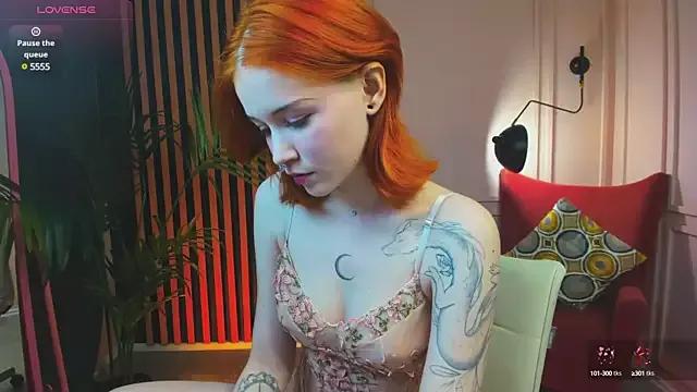 ElaraDream from StripChat is Freechat