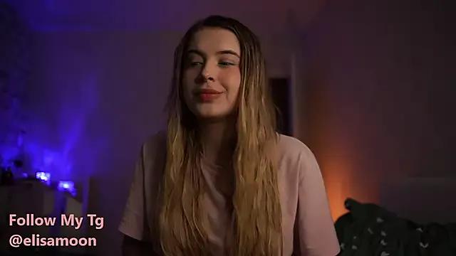 Girls: Stay up-to-date with the new immersive cumshows range and check-out the cutest escorts exhibit their wet clitoris and sweet physiques as they strip off and climax.