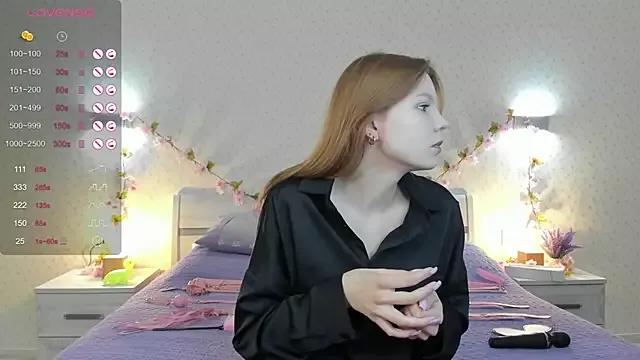 ElvinaBestwick from StripChat is Freechat