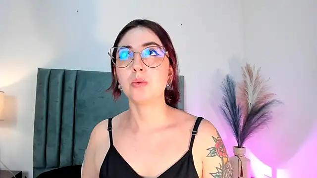 Girls: Stay up-to-date with the new immersive cumshows range and check-out the cutest escorts exhibit their wet clitoris and sweet physiques as they strip off and climax.