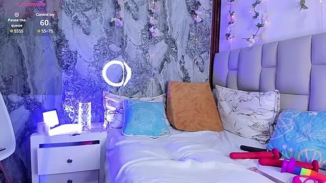 Girls: Stay up-to-date with the new immersive cumshows range and check-out the cutest escorts exhibit their wet clitoris and sweet physiques as they strip off and climax.