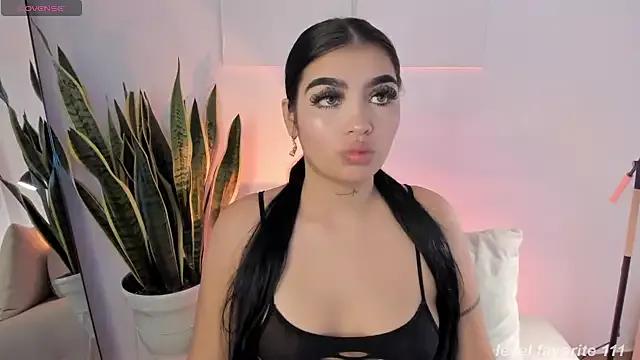 Girls: Stay up-to-date with the new immersive cumshows range and check-out the cutest escorts exhibit their wet clitoris and sweet physiques as they strip off and climax.