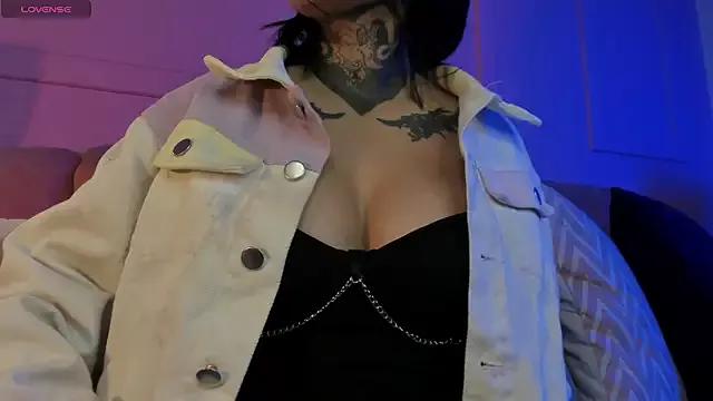 Girls: Stay up-to-date with the new immersive cumshows range and check-out the cutest escorts exhibit their wet clitoris and sweet physiques as they strip off and climax.