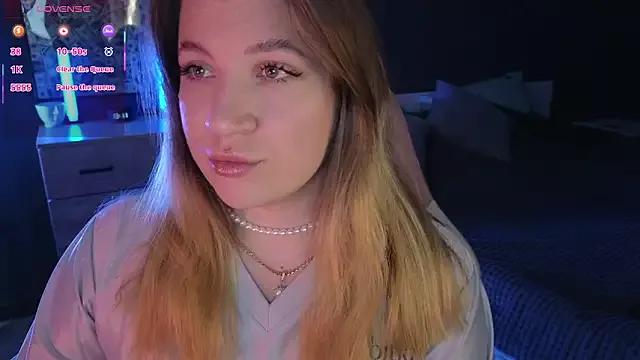 Girls: Stay up-to-date with the new immersive cumshows range and check-out the cutest escorts exhibit their wet clitoris and sweet physiques as they strip off and climax.