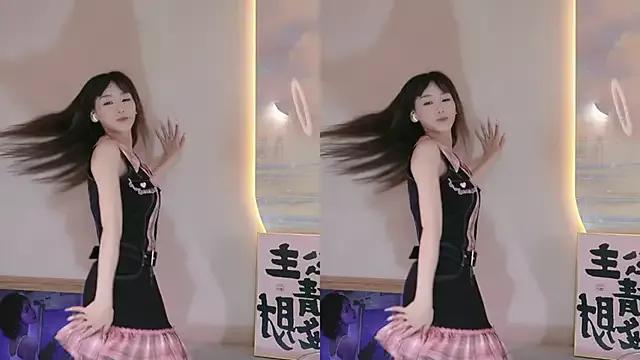 Fantastic_Miao from StripChat is Freechat
