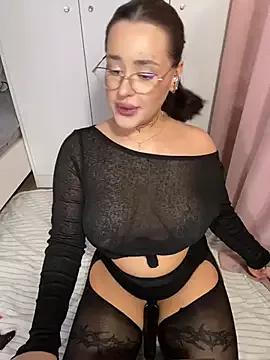 Girls: Stay up-to-date with the new immersive cumshows range and check-out the cutest escorts exhibit their wet clitoris and sweet physiques as they strip off and climax.