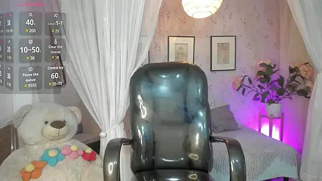 Girls: Stay up-to-date with the new immersive cumshows range and check-out the cutest escorts exhibit their wet clitoris and sweet physiques as they strip off and climax.