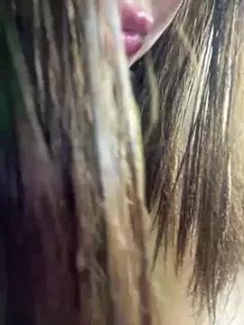 Get enchanted by the vitality and moves of our squirting, brunette and solo webcams. With their steamy costumes and masturbating shows, our gay-couples and nonude cam models are a sight to behold.