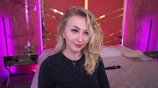 Girls: Stay up-to-date with the new immersive cumshows range and check-out the cutest escorts exhibit their wet clitoris and sweet physiques as they strip off and climax.