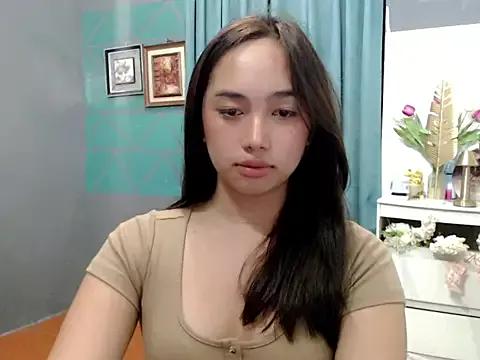 hannah_ley18 from StripChat is Freechat