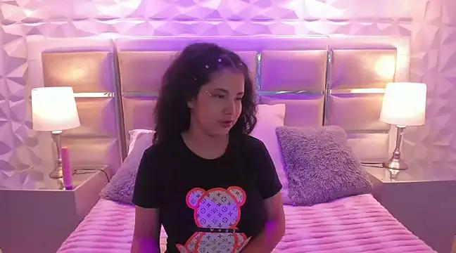 Girls: Stay up-to-date with the new immersive cumshows range and check-out the cutest escorts exhibit their wet clitoris and sweet physiques as they strip off and climax.