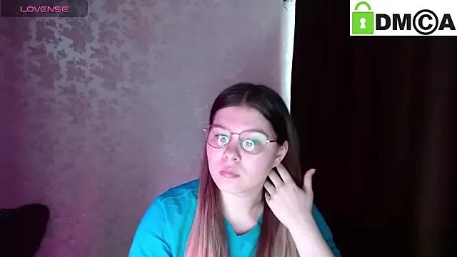 holy_michela from StripChat is Freechat