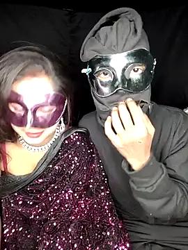 Get enchanted by the vitality and moves of our squirting, brunette and solo webcams. With their steamy costumes and masturbating shows, our gay-couples and nonude cam models are a sight to behold.