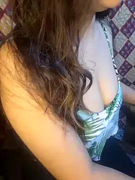 Girls: Stay up-to-date with the new immersive cumshows range and check-out the cutest escorts exhibit their wet clitoris and sweet physiques as they strip off and climax.