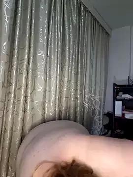 Iceprincess2bad4u from StripChat is Freechat