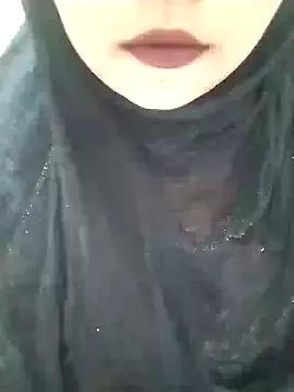 Indian-Nazia from StripChat is Freechat