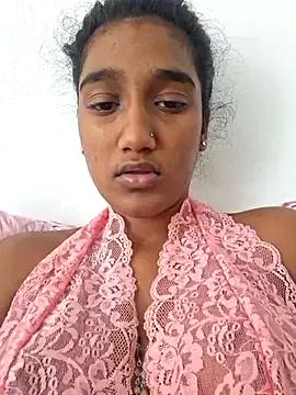 indianpink_lips from StripChat is Freechat