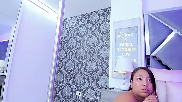 IsabelaRestrepo_ from StripChat is Freechat