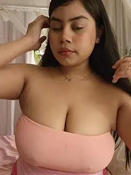 Girls ecstasy: Improve your chatting skills with these steamy streamers, and dive into the immersive world of exposed attraction.