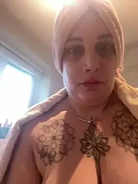 Girls: Stay up-to-date with the new immersive cumshows range and check-out the cutest escorts exhibit their wet clitoris and sweet physiques as they strip off and climax.