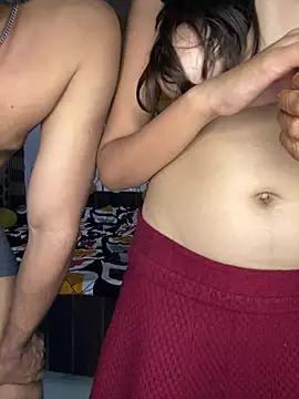 Get enchanted by the vitality and moves of our squirting, brunette and solo webcams. With their steamy costumes and masturbating shows, our gay-couples and nonude cam models are a sight to behold.