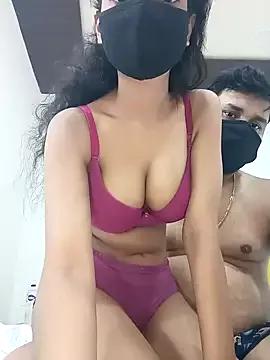 Get enchanted by the vitality and moves of our squirting, brunette and solo webcams. With their steamy costumes and masturbating shows, our gay-couples and nonude cam models are a sight to behold.